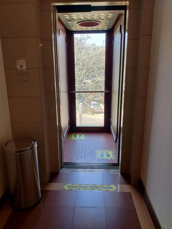 Issacs Residency Hotel มุนนาร์ ภายนอก รูปภาพ