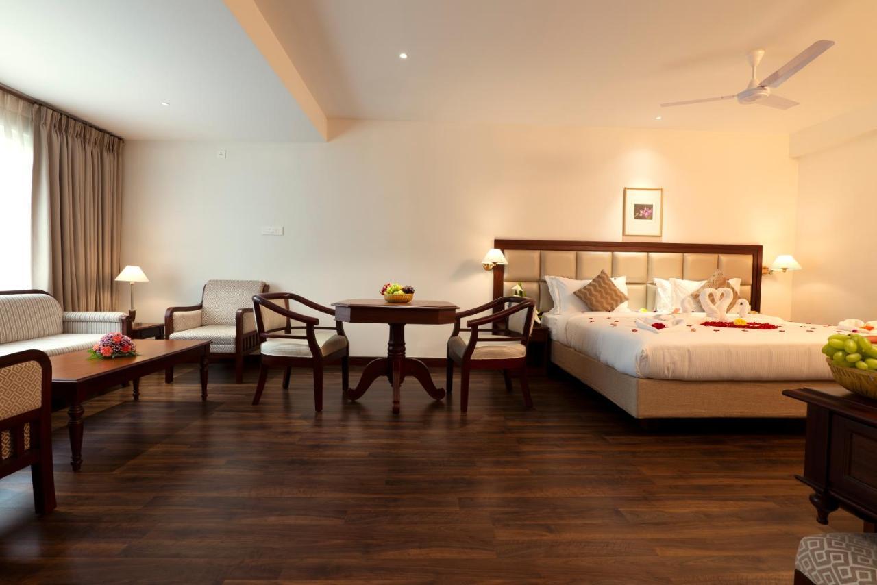 Issacs Residency Hotel มุนนาร์ ภายนอก รูปภาพ