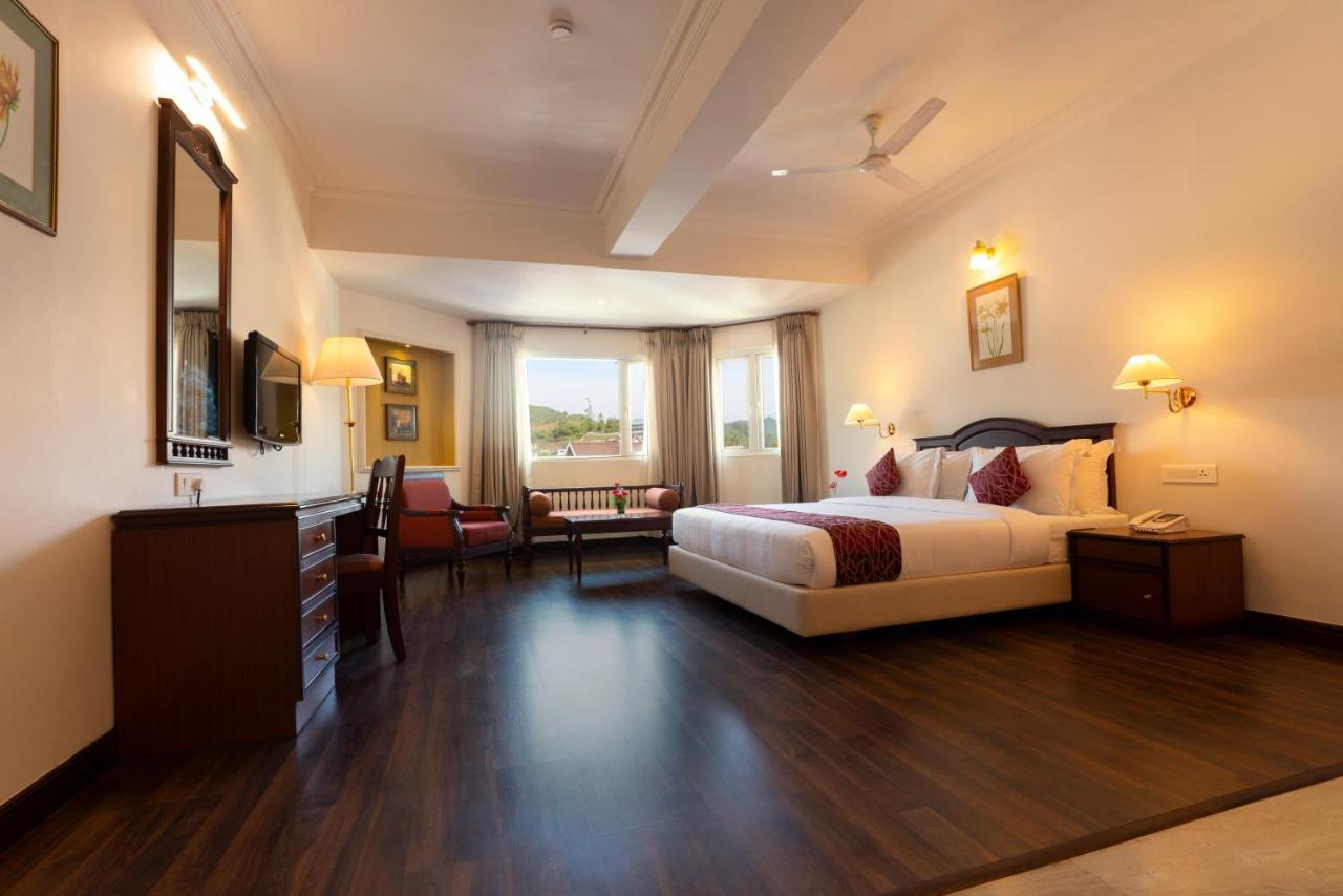 Issacs Residency Hotel มุนนาร์ ภายนอก รูปภาพ