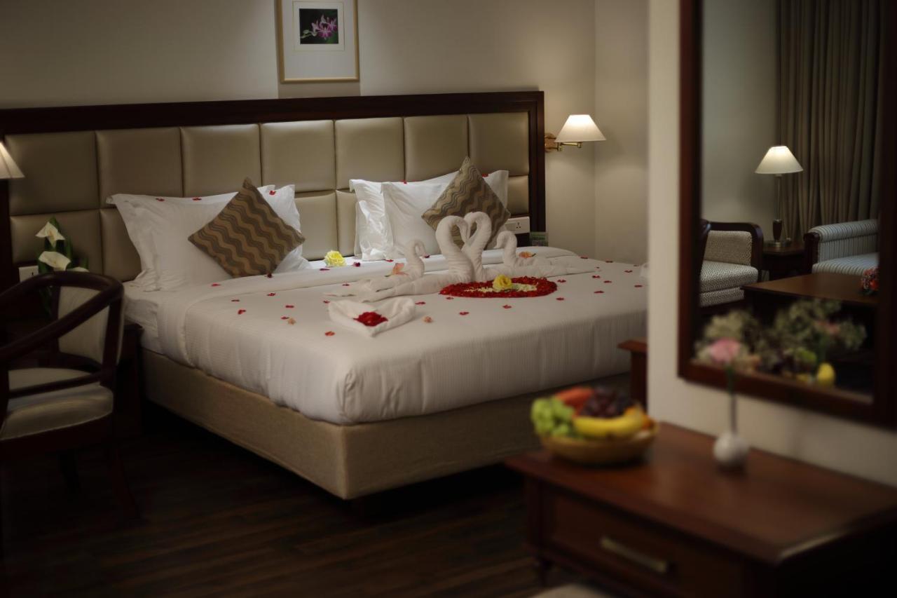 Issacs Residency Hotel มุนนาร์ ภายนอก รูปภาพ