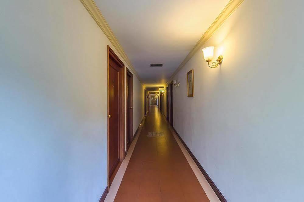 Issacs Residency Hotel มุนนาร์ ภายนอก รูปภาพ