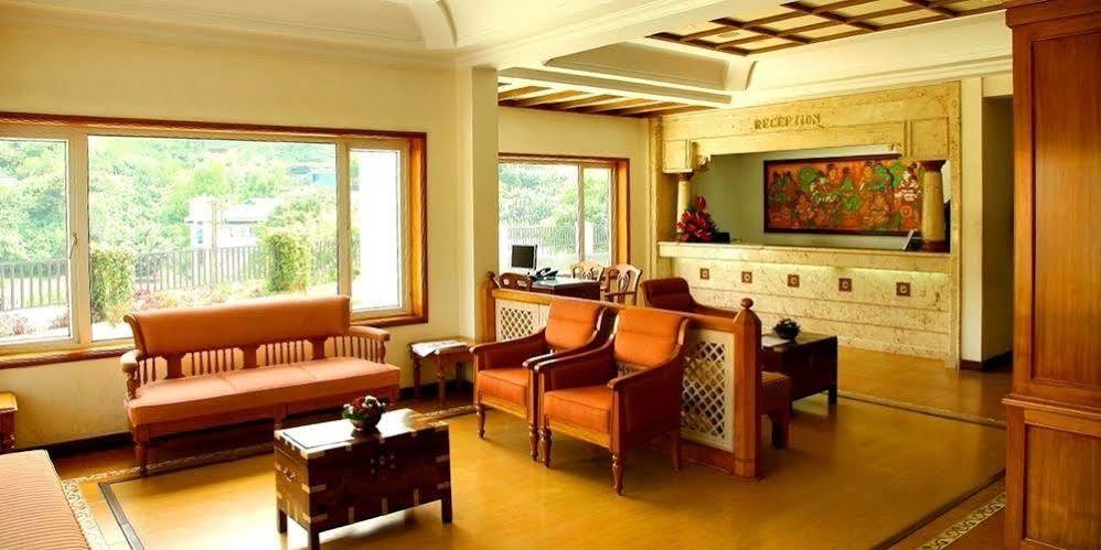 Issacs Residency Hotel มุนนาร์ ภายนอก รูปภาพ